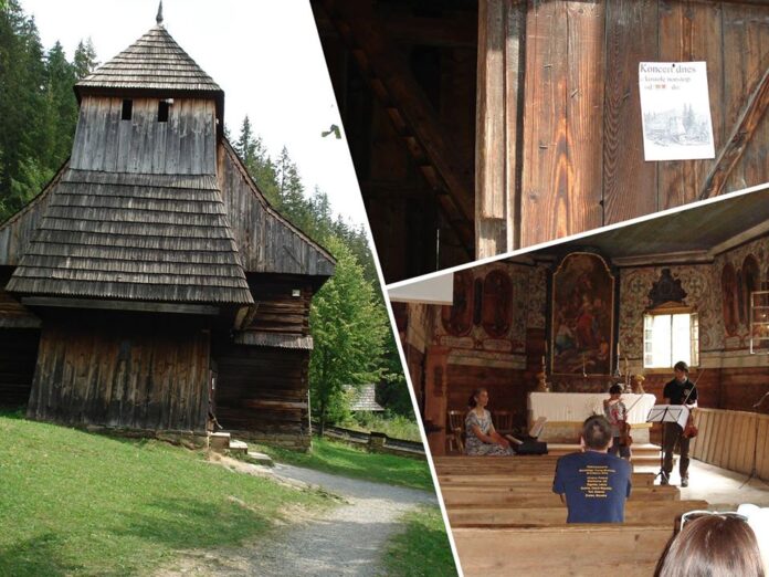 Jedna socha vedľa druhej. A naozaj všade.