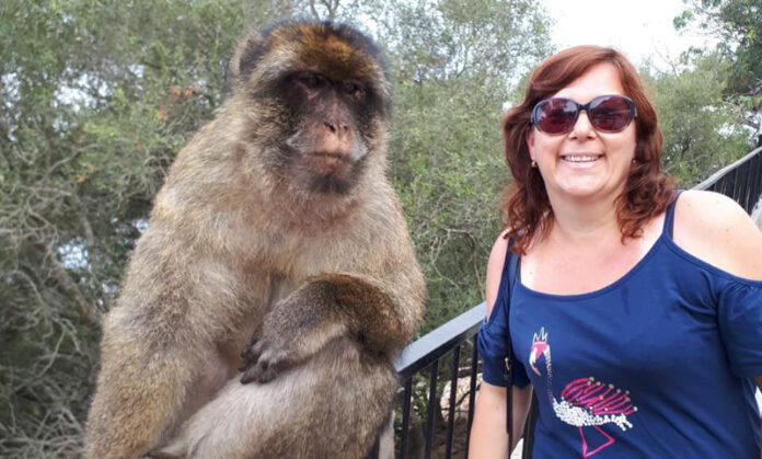 Katarína Kopcsányi: S ohnivou čiarou za zadkom