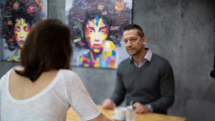 Zvyčajne sa ľudia správajú ako „naivní vedci“