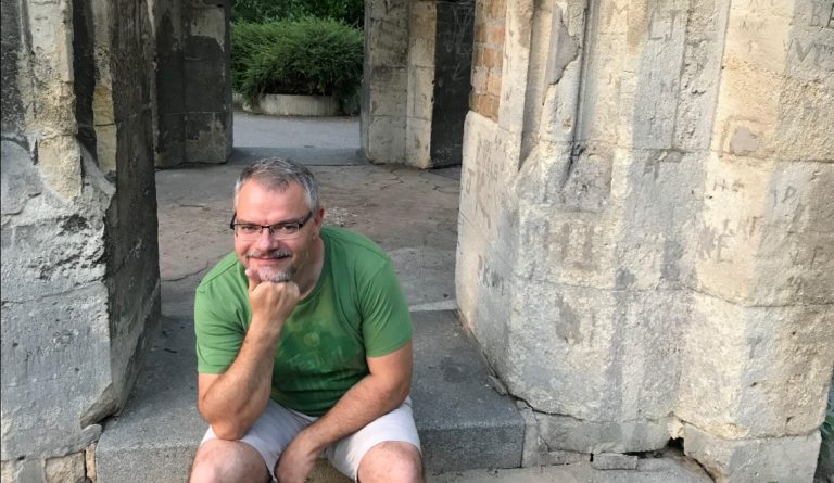 Martin Miler: Dovolenka v Juhoslávii alebo Nikdy by mi nenapadlo, že človek môže zažiť Vianoce aj uprostred leta!