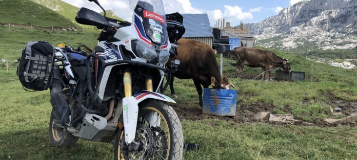 Správny relax pre chlapov po štyridsiatke? Mototuristika