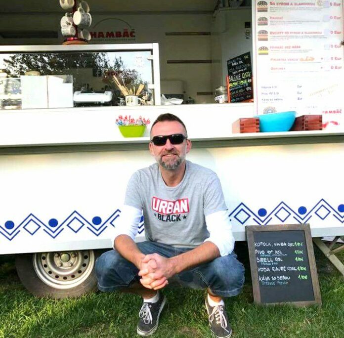 IVAN FILIP: Utiekol z kancelárie a vonia „HAMBÁČMI“  