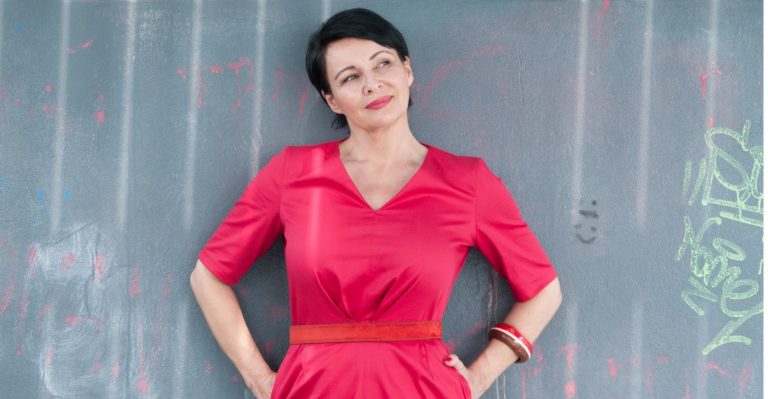 Martina Valachová: KDE SA VIDÍTE O 5 ROKOV? ALEBO ÚPRIMNOSŤ NADOVŠETKO