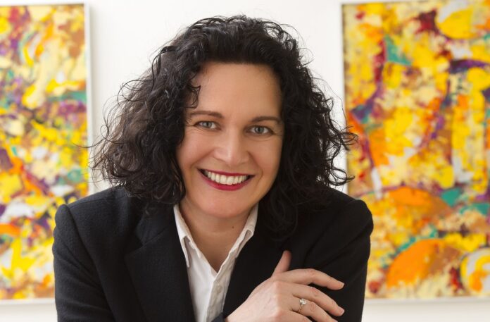 Súvisí atraktivita muža a ženy s počtom partnerov?