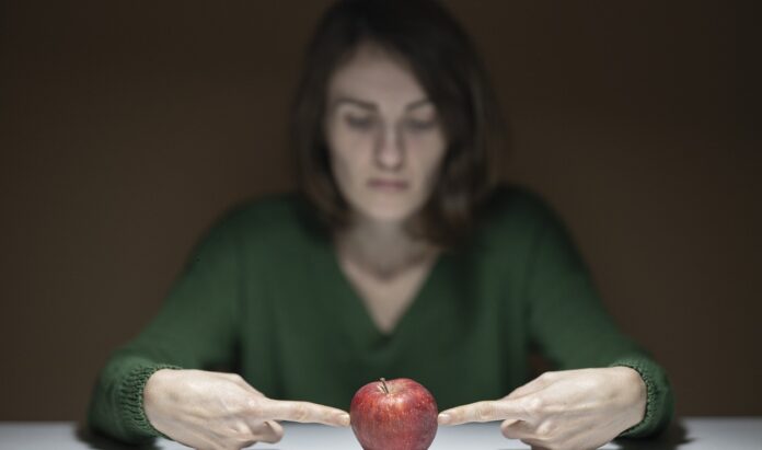 Ako zistiť, že dieťa trpí anorexiou?