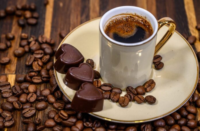 Káva povzbudzuje, zlepšuje pamäť a koncentráciu