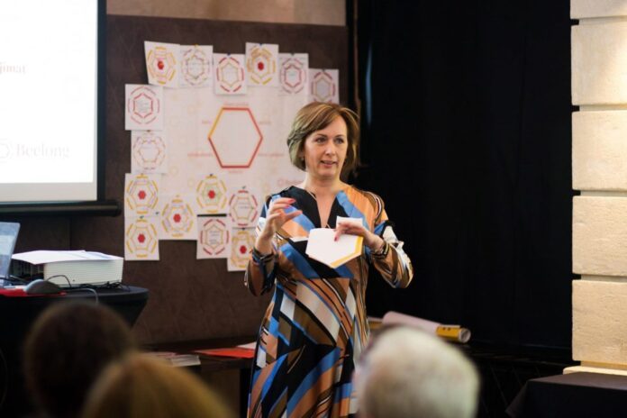 Ako pochváliť a čo je to pochvala procesu