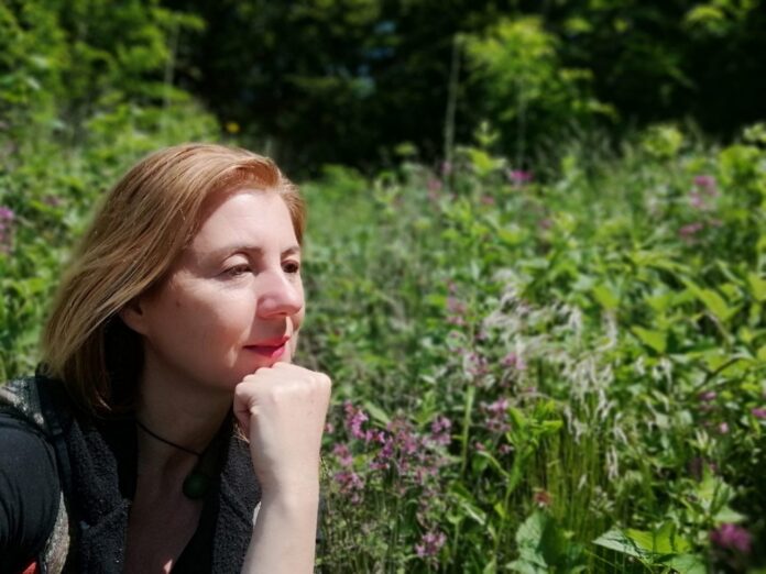 Ako odstrániť šediny a vrásky