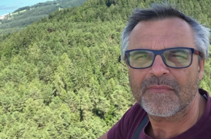 Každé jedno euro držané v hotovosti u lakomca znižuje ceny produktov