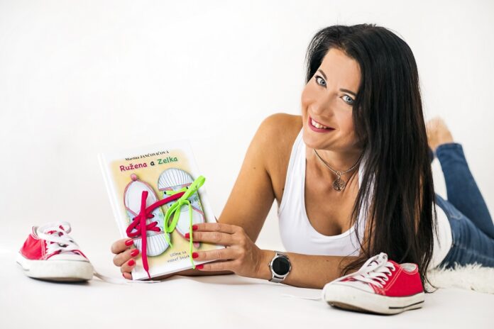 Ako naučiť deti zaviazať si šnúrky