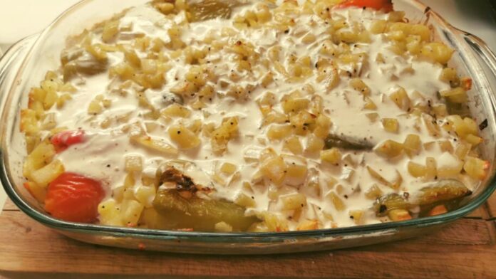 Pečená paprika plnená zemiakmi a cibuľou