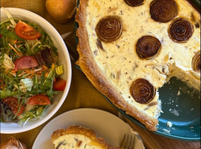 Quiche z lístkového cesta s údenou makrelou