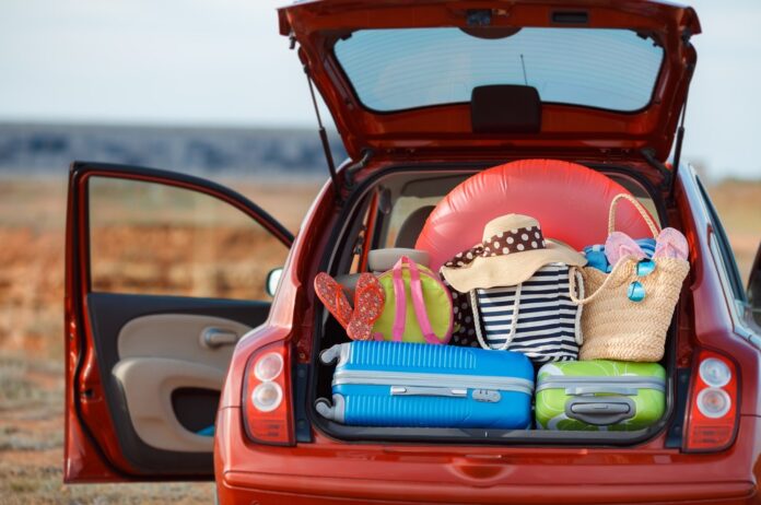 Ako správne zabezpečiť náklad v batožinovom priestore auta