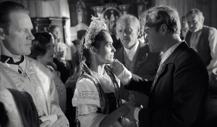 Naplnia sa proroctvá starej vedmy - PIARGY