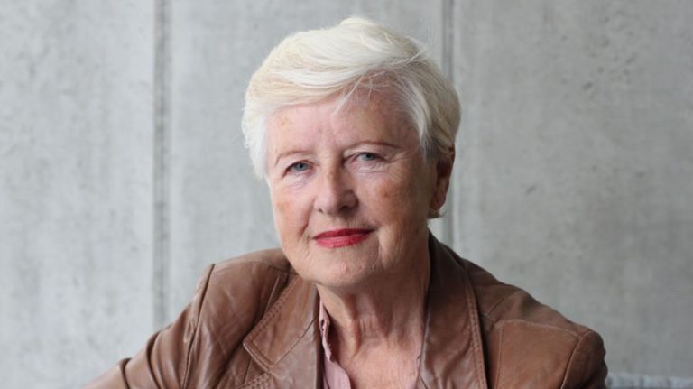 Prof. Hogenová: Aký je zmysel života, ako spoznať samého seba? Môžeme si vážiť dobro bez bolesti?