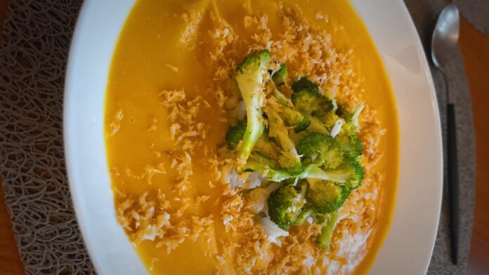 Krémová tekvicová polievka z hokaidó