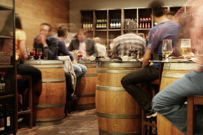 Ako šetriť a prežiť infláciuiných stratégií šetrenia. Viac porovnávajú ceny