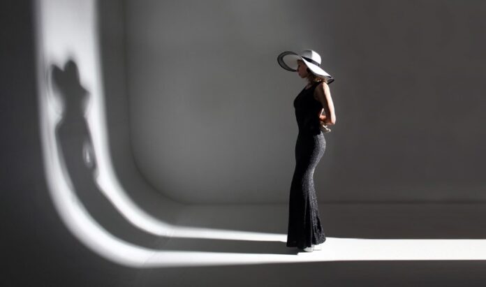 Umelá inteligencia dokáže vyzliecť ženy na fotkách...