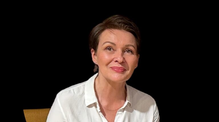 Radi by ste investovali, ale: Neviete ako. Nemáte čo? Zistite, prečo niekto peniaze má a vy nemáte…