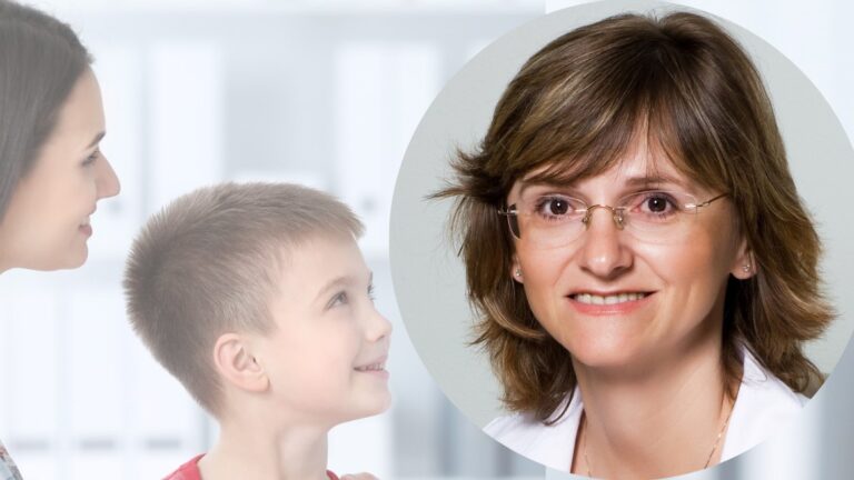 Vidíme malé deti, ktoré majú krivé nohy pod kolenom z nedostatku vitamínu D. Ide o rachitídu…