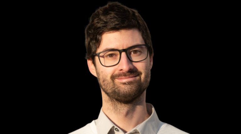 Dôležitý je zdravý rozum a intuícia. Rozhovor s JUDr. Daliborom Juráškom, poradcom premiéra SR