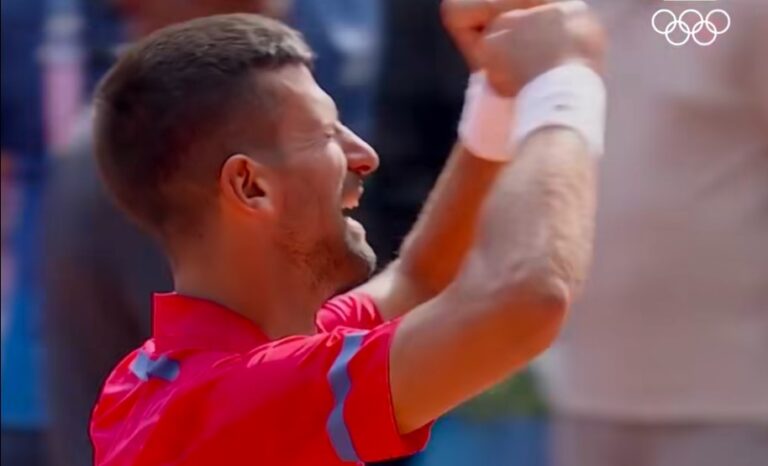 Novak Djokovič: Konečne som to dokázal. Obetoval som svoje telo a záujmy rodiny, aby som získal zlato!