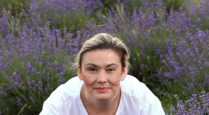 MIKROBIOM je váš druhý mozog. Lieči nás príroda, nie chémia! Farmabiznis je biznis.Helena Neumannová