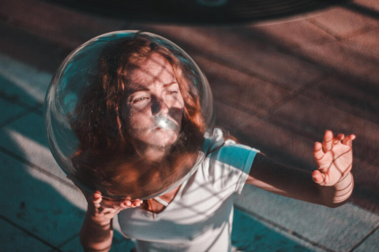 Cítite sa zadýchaní a zmätení? Na vine môže byť nízka hladina pre život najdôležitejšej látky