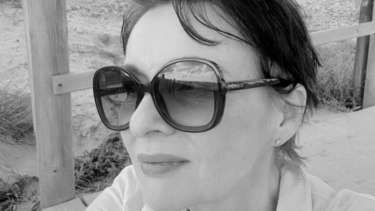 Väčšinu života si sami seba nevšímame, aby sme na sklonku života bojovali o pár rokov „navyše“.