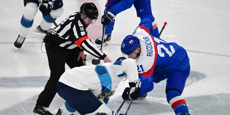 Slovensko nezískalo medailu. Hokejisti prehrali. Dôvodom je Fico a hnilý štát… Komentár