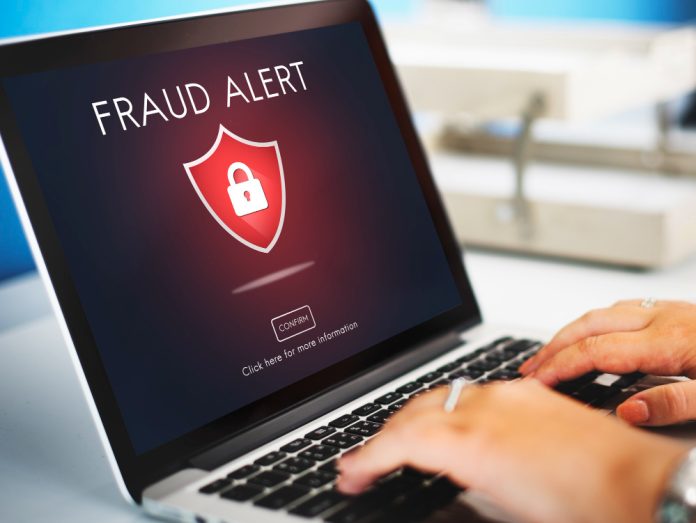 Phishing v roku 2026: Prečo už nestačí len „neklikať na podozrivé linky“ Ešte pred pár rokmi bola kybernetická bezpečnosť pre bežného používateľa pomerne priamočiara